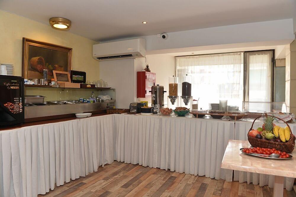 Ephira Hotel Corinth Εξωτερικό φωτογραφία
